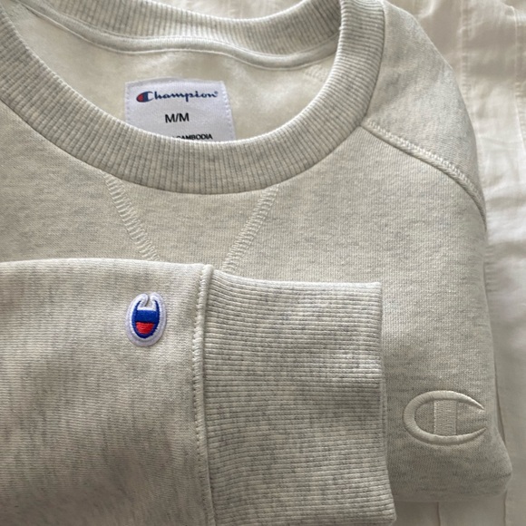 Champion crewneck (medium), cream/heather gray - Picture 4 of 5